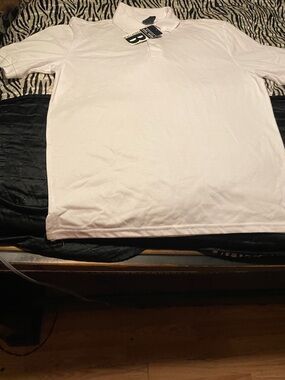 Classic White Polo Shirt - Unbranded